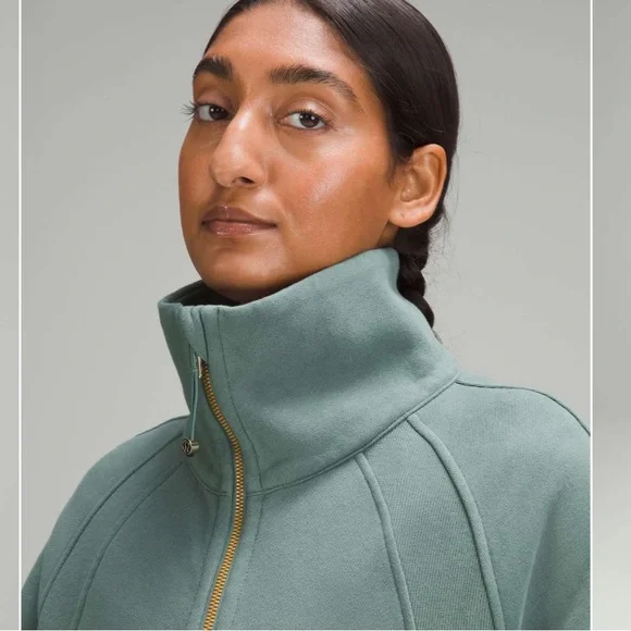 lululemon athletica Sage Green Half-Zip Funnel Sweatshirt - Picture 2 of 14